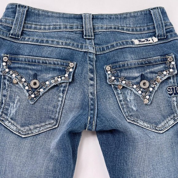 Miss Me Heart Charm Embellished Low Rise Blue Denim Cropped Capri Jeans Size 25 - Picture 6 of 12